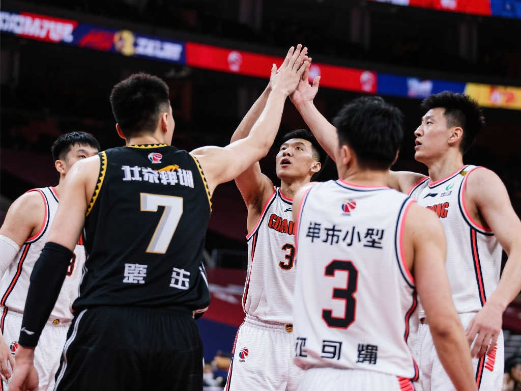 国足球的重 国足球的重